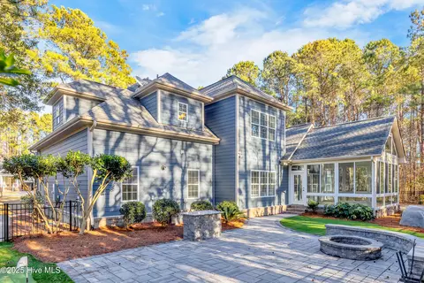 Exterior - 236 Hydrangea Ln, Hampstead, NC 28443 photo 9 of 19