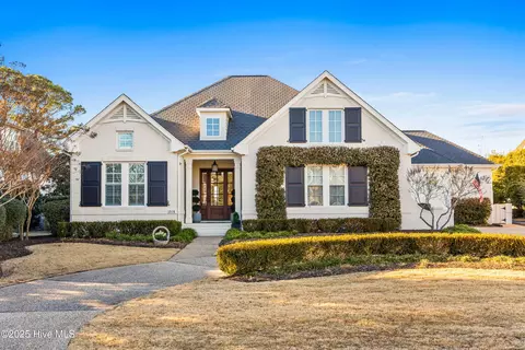 1516 Black Chestnut Dr, Wilmington, NC 28405