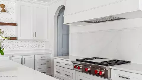 Kitchen - 26 Birkdale Dr, Pinehurst, NC 28374 photo 4 of 7