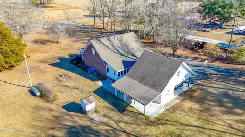 3944 Old Boardman Rd, Evergreen, NC 28438 photo 3
