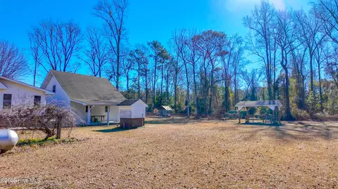 3944 Old Boardman Rd, Evergreen, NC 28438 photo 12