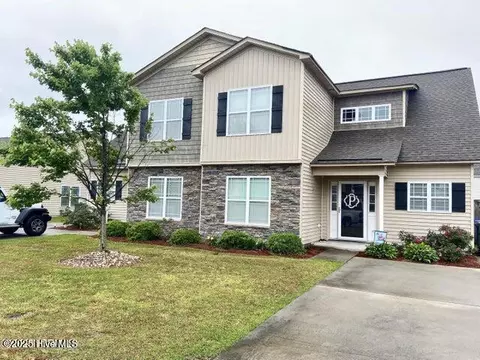 2226 Sweet Bay Dr UNIT B, Greenville, NC 27834
