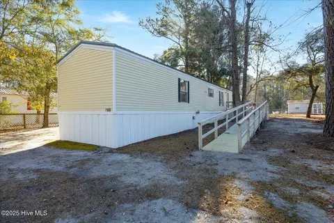 1989 Quail Roost Dr SW, Supply, NC 28462
