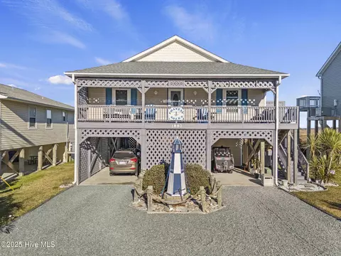 1887 New River Inlet Rd, North Topsail Beach, NC 28460