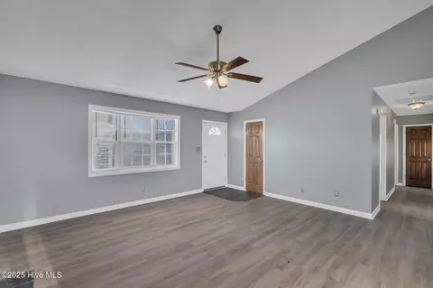 505 Amber Ave, Hubert, NC 28539 photo 6