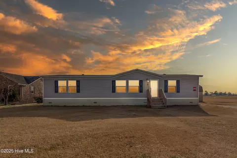 891 Simpson Ditch Rd, Elizabeth City, NC 27909