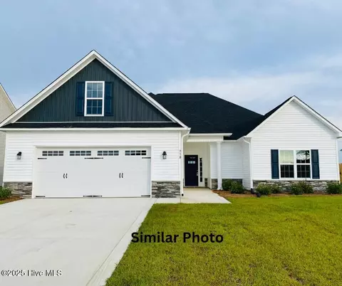821 Gemini Ct, Jacksonville, NC 28546