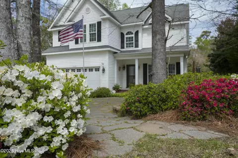 2229 Greenwood Ct, Jacksonville, NC 28546