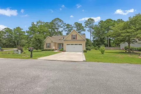 5300 Glennfield Cir SE, Southport, NC 28461