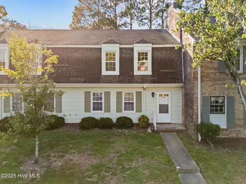 4933 Seabrook, Wilmington, NC 28403