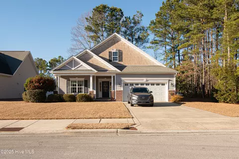 511 Weatherford Dr, Jacksonville, NC 28540