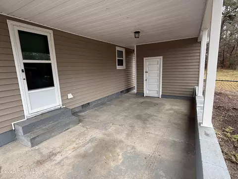 Exterior - 115 Lake Ave, Dudley, NC 28333 photo 2 of 2