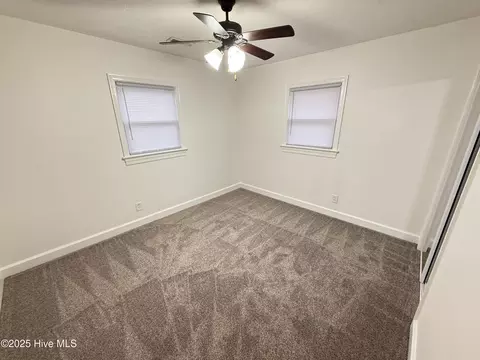 Bedroom - 115 Lake Ave, Dudley, NC 28333 photo 3 of 5