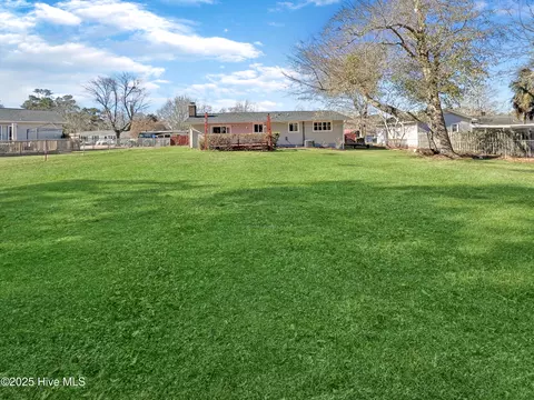 16 Cherokee Dr, Hubert, NC 28539 photo 40