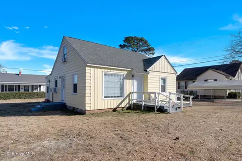 131 Mill St, Rockingham, NC 28379