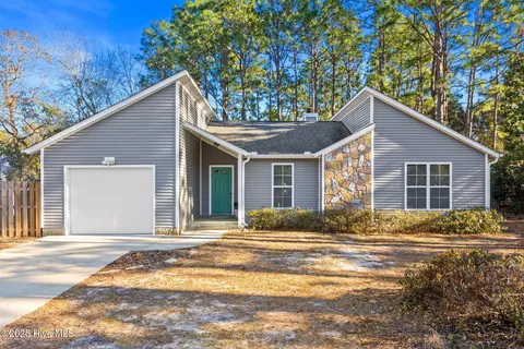 3407 Talon Ct, Wilmington, NC 28409