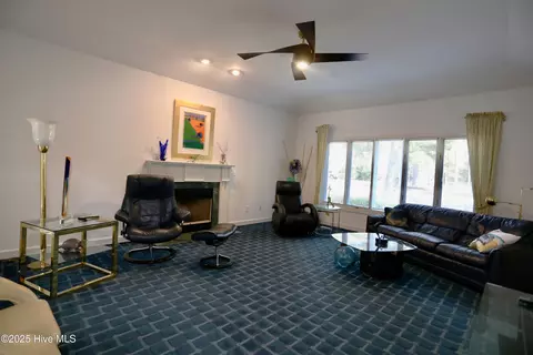 375 Lake Forest Dr, Pinehurst, NC 28374 photo 6