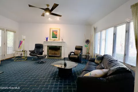 375 Lake Forest Dr, Pinehurst, NC 28374 photo 8