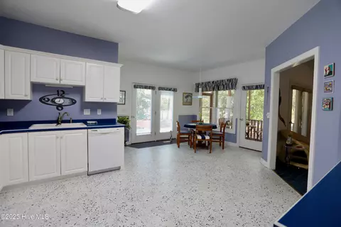 375 Lake Forest Dr, Pinehurst, NC 28374 photo 11