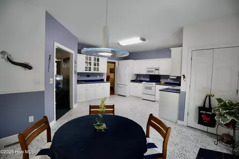 375 Lake Forest Dr, Pinehurst, NC 28374 photo 12