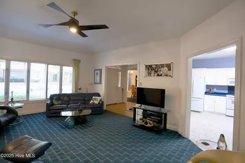 375 Lake Forest Dr, Pinehurst, NC 28374 photo 7