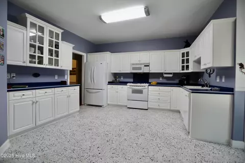 375 Lake Forest Dr, Pinehurst, NC 28374 photo 14