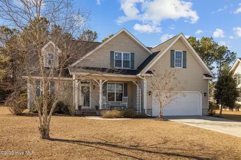 3525 Snead St, Morehead City, NC 28557