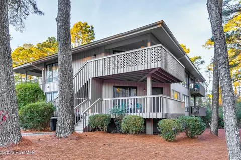 420 Foxcroft Cir, Jackson Springs, NC 27281