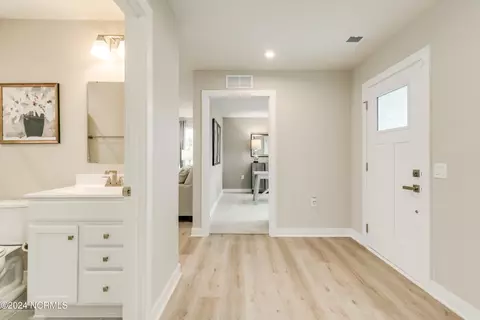 100 Baxter Station Blvd, Moyock, NC 27958