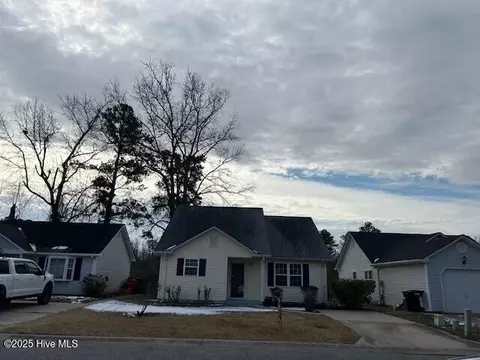 119 Bayberry Dr, Elizabeth City, NC 27909