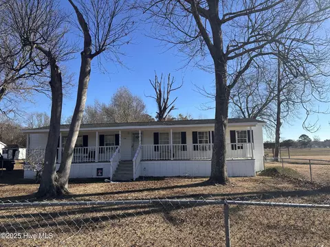14569 72 Hwy E, Orrum, NC 28369 photo 2