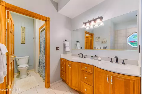Bath - 40191 Cutty Sark Dr, Avon, NC 27915 photo 2 of 6