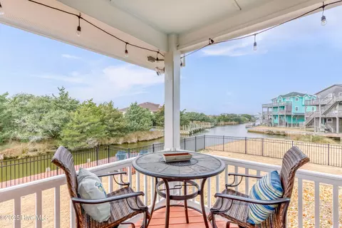 Exterior - 40191 Cutty Sark Dr, Avon, NC 27915 photo 6 of 15