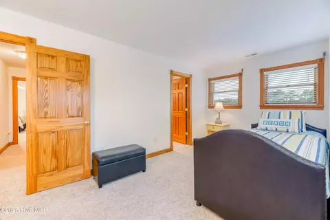 Bedroom - 40191 Cutty Sark Dr, Avon, NC 27915 photo 6 of 15