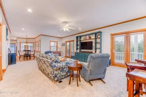Living - 40191 Cutty Sark Dr, Avon, NC 27915 photo 1 of 4