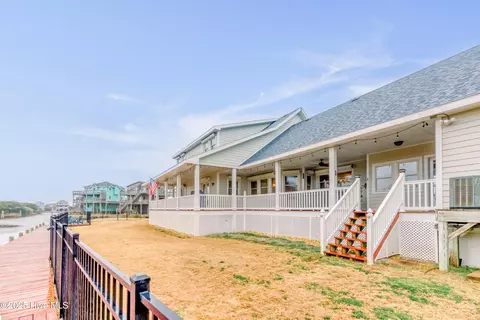 Exterior - 40191 Cutty Sark Dr, Avon, NC 27915 photo 11 of 15