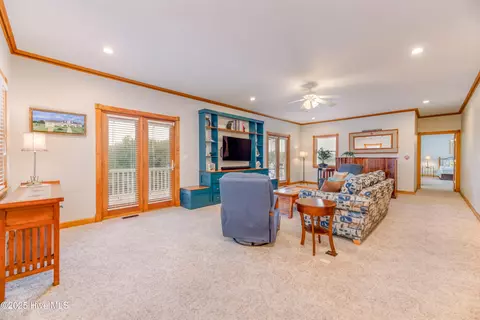 Living - 40191 Cutty Sark Dr, Avon, NC 27915 photo 2 of 4