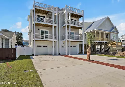 203 Texas Ave #1, Carolina Beach, NC 28428