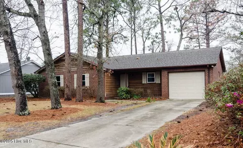 5903 Fallen Tree Rd, Wilmington, NC 28405