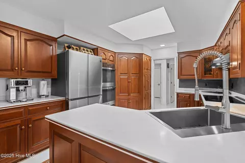 Kitchen - 255 Beulah Hill Rd S, Pinehurst, NC 28374 photo 5 of 6