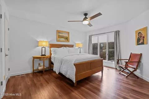 Bedroom - 255 Beulah Hill Rd S, Pinehurst, NC 28374 photo 6 of 7