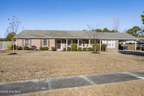 101 Sierra Pl, Jacksonville, NC 28546