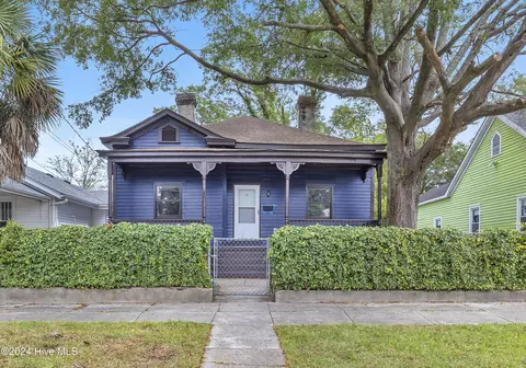 218 N 9th St, Wilmington, NC 28401