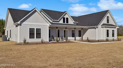 113 Autumn Ln, Jackson Springs, NC 27281