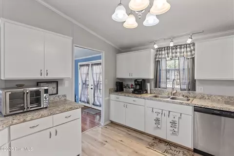 207 Moores Landing Rd, Hampstead, NC 28443 photo 17