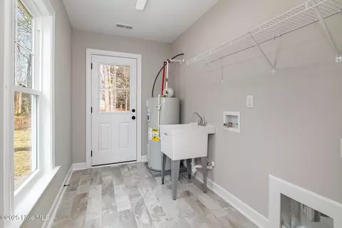 303 E Pope Ave, Kenly, NC 27542 photo 20