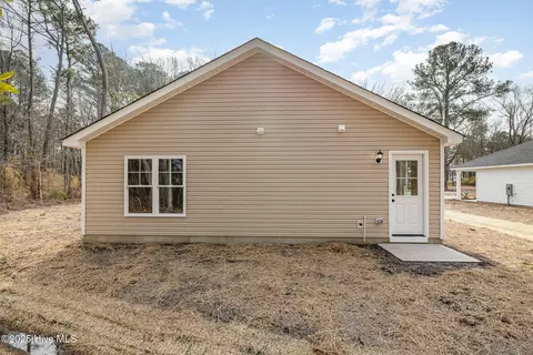 303 E Pope Ave, Kenly, NC 27542 photo 21