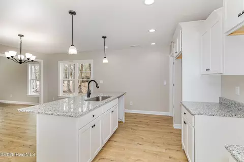 307 E Pope Ave, Kenly, NC 27542 photo 10