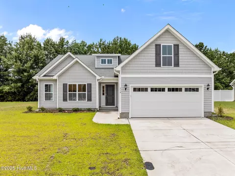 716 Peridot Ct, Winterville, NC 28590