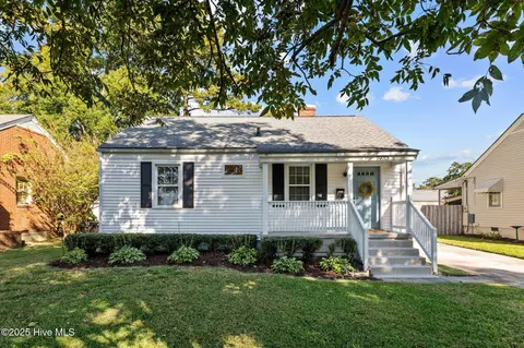 1920 Spencer Ave, New Bern, NC 28560